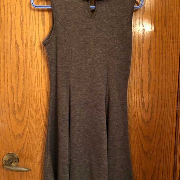 Dress Monteau Los Angeles - Picture 4 of 5